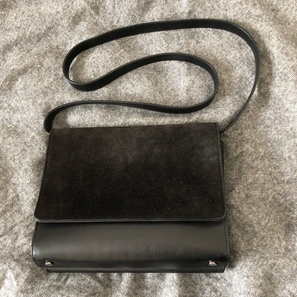 Everlane Petra Cross Body Over the Shoulder Cutch Purse Black Leather